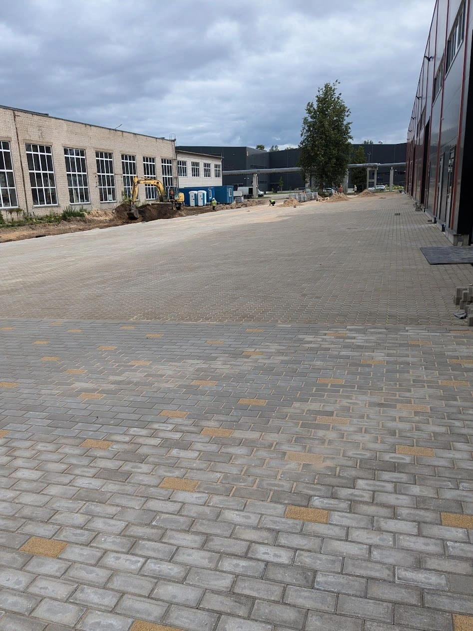 Būvlaukuma attīrīšana