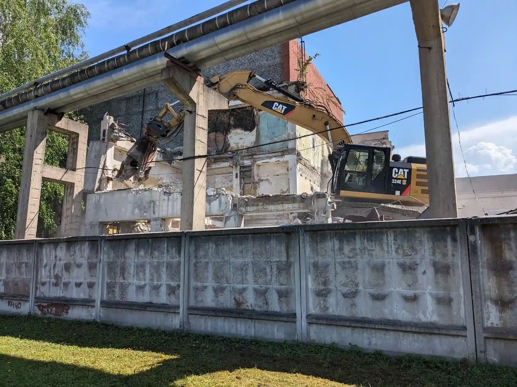 Ražošanas ēku demontāža